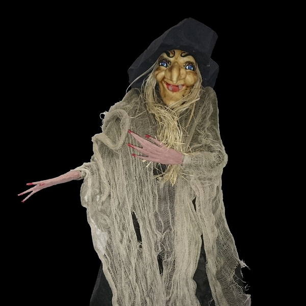 La Befana vien di notte …